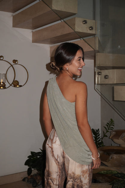 Flair top